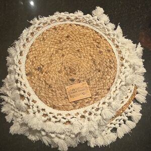 Natural Woven Tassel Placemat